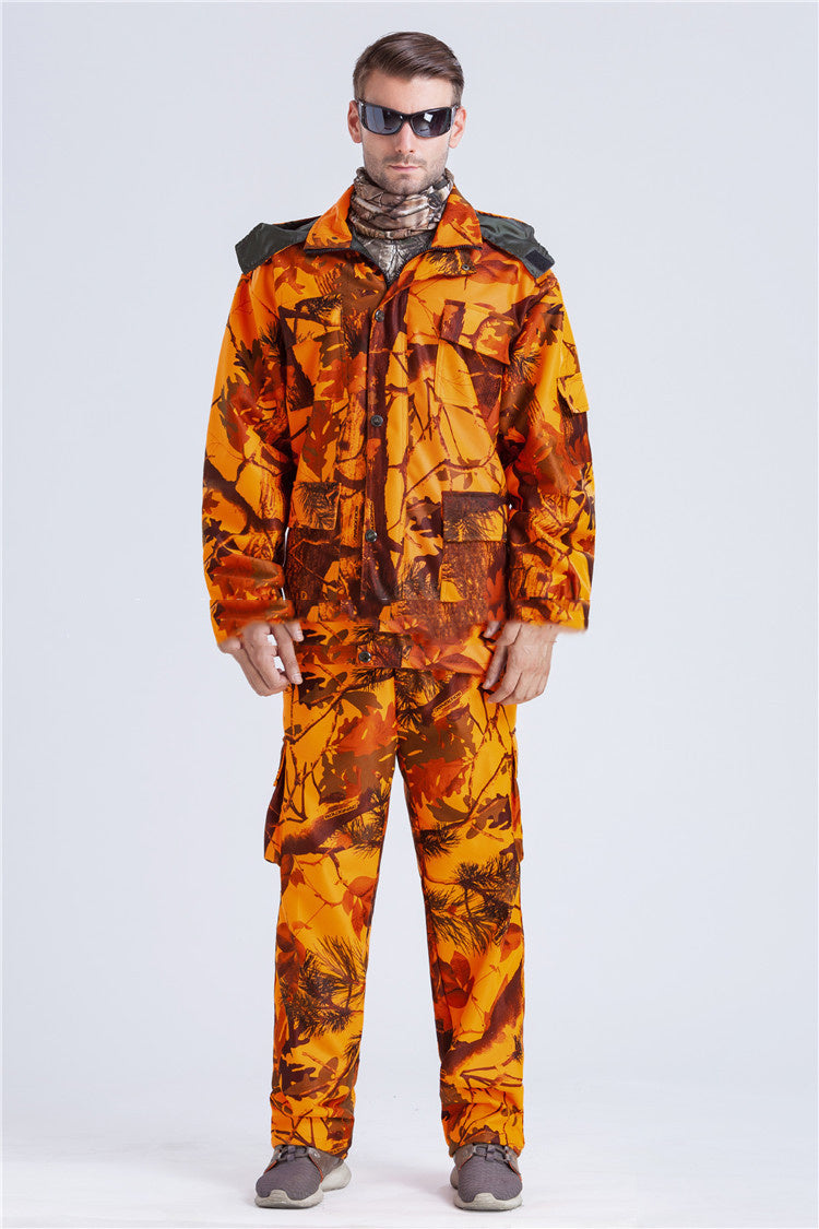 Outdoor bionic camouflage clothing